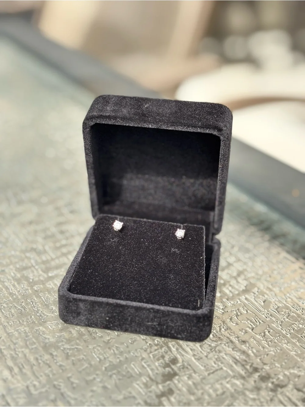 Classic Round Cubic Zirconia Stud Earrings in Black Velvet Box